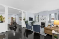 Near the Airport & Renovated East Lake Craftsman