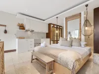 Santai Resort - Holiday Management - Beach