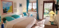 Le Mas des Cigales - Bed and Breakfasts