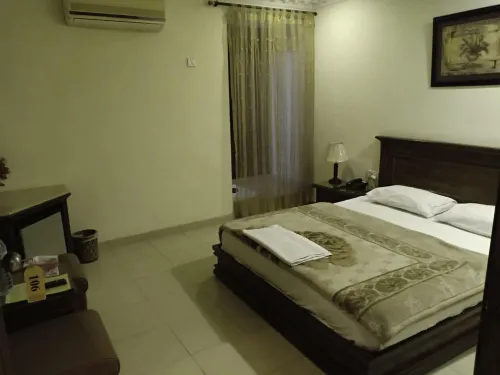 Hotel Grand Hotel a Faisalabad