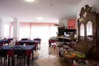賽特拜爾羅飯店 - 早餐