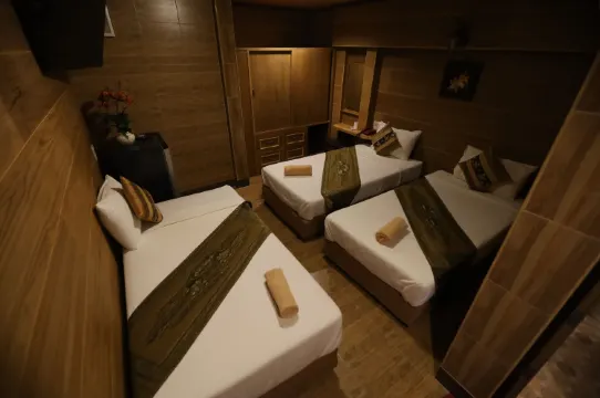 ห้องพักสำหรับสามท่านมาตรฐาน (ไม่มีหน้าต่าง)