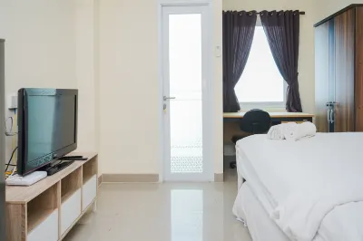 Simply Look Studio Apartment at B Residence Hotel di Desa Pagedangan