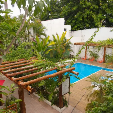 Hotel Villas Colibrí Suites & Bungalows
