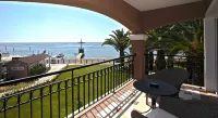 Pirate's Beach Club - Resorts