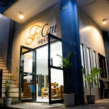 Fil-Can Hostel Coron