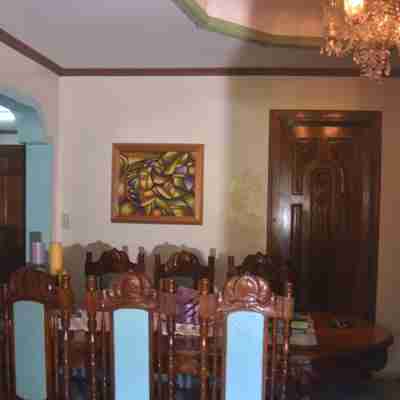 B&B Casa Absuelo Dining/Meeting Rooms