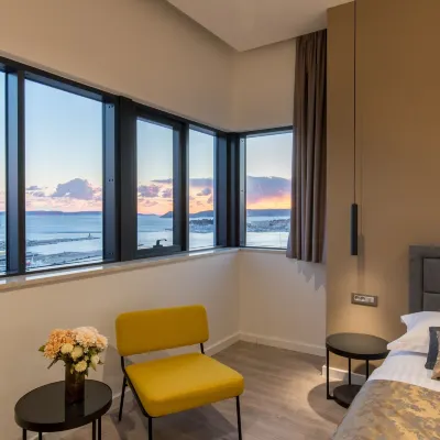 Seascape Luxury Rooms Hotel dekat Bacvice Beach