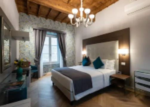 カイロス バイ フローレンス アート アパートメンツ