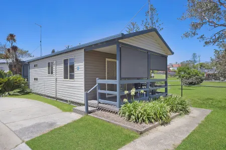 Reflections Scotts Head - Holiday Park