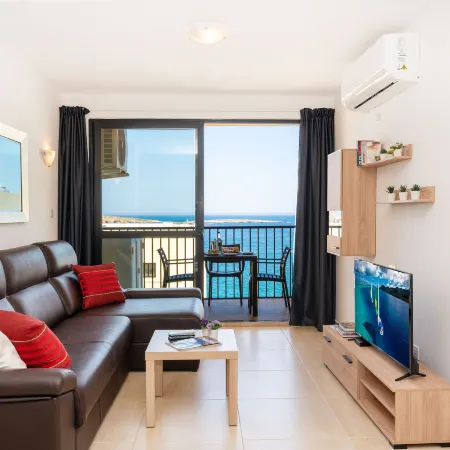 Sea Bliss Penthouse with Two Terraces Enjoying Side Seaviews by Gatewaysmalta