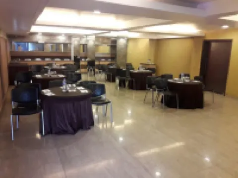 阿什瓦德比肯大酒店