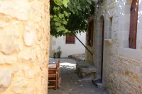 Patriko Traditional Residence