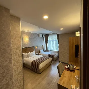 Buyuk Hotel