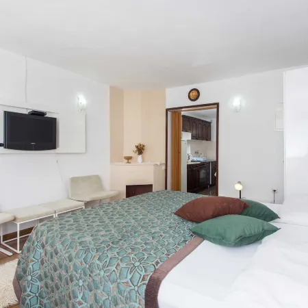 Apartments Djurkovic