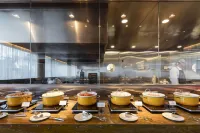 B Hotel Brasilia - breakfast