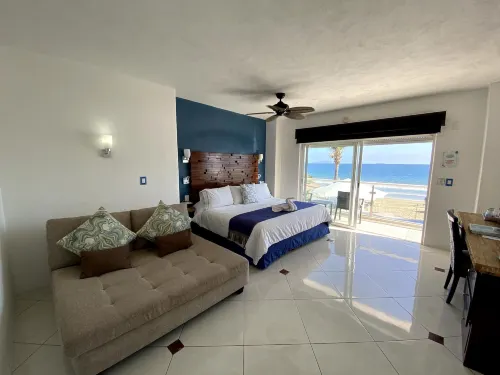 Mar Celeste Hotels in Manzanillo