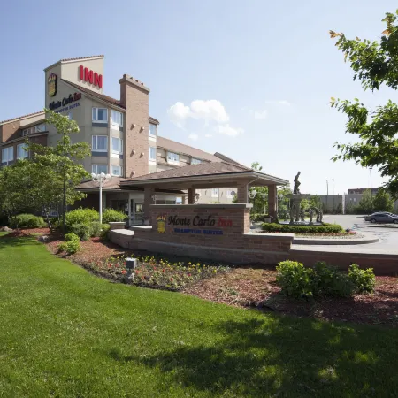 Monte Carlo Inn Brampton