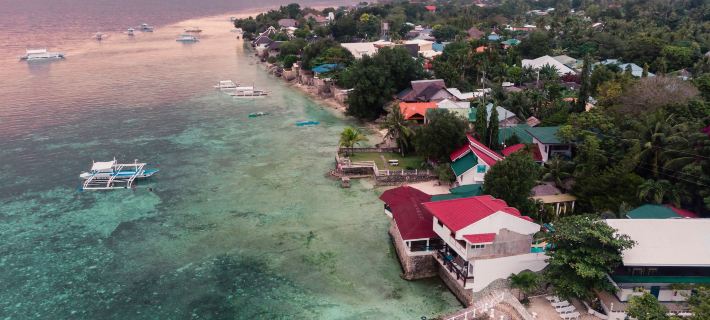 Pescadores Suites Moalboal Hotels in Cebu