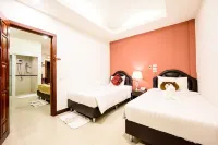 โรงแรมร่มไม้ @โฮม ปราจีนบุรี - พร้อมระเบียง