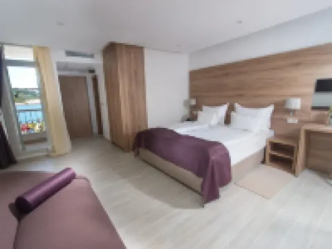 彼歐闊沃酒店 Opcina Makarska酒店