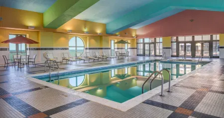Holiday Inn Express & Suites Springfield