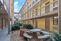 Budget Inn & Suite Atlanta Marietta Stadium - 2つ星