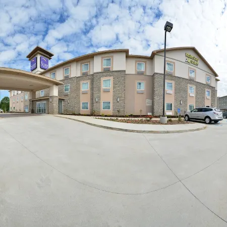 Sleep Inn & Suites