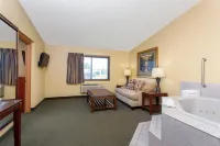 AmericInn by Wyndham West Bend