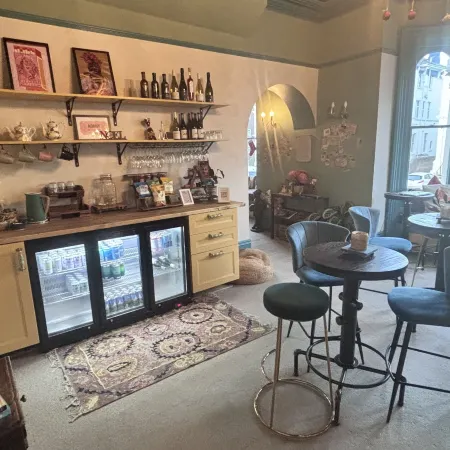 The Sheldon B&B - Free Private Parking