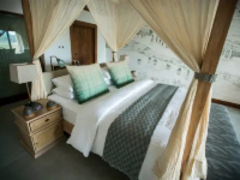 Meghauli Serai Chitwan National Park - A Taj Safari Lodge チトワンのホテル