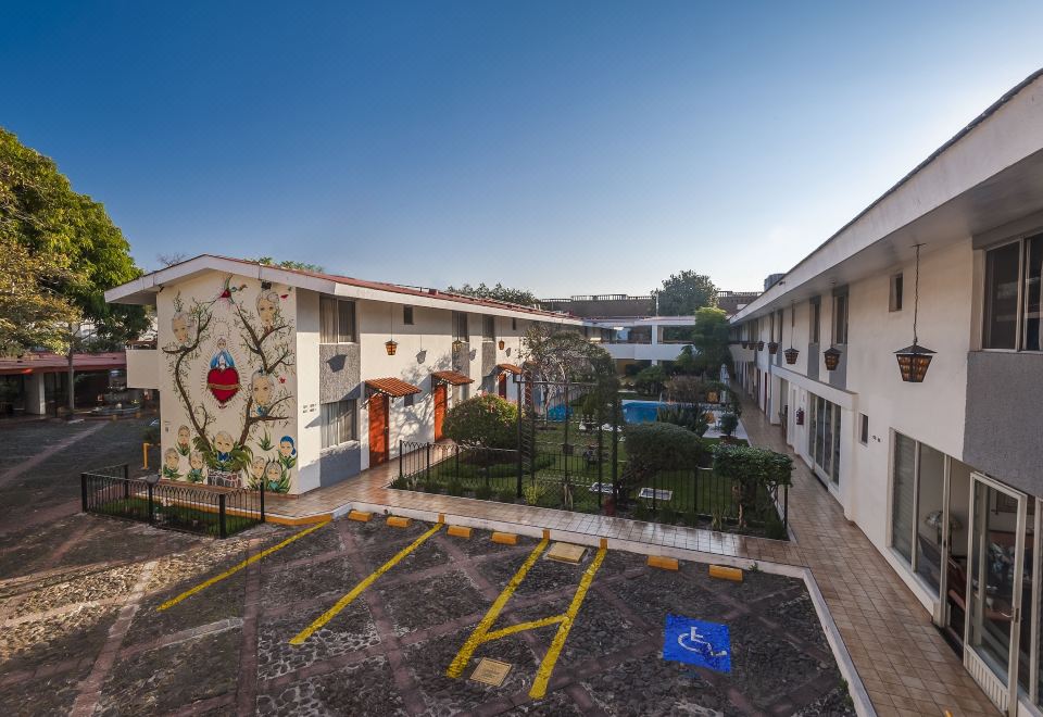 hotel overview picture