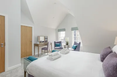 Destiny Scotland - Royal Mile Residence Hotels in Edinburgh Old Town