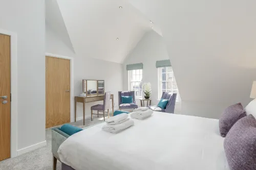 Destiny Scotland - Royal Mile Residence