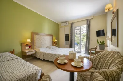 Dolfin Hotels in Tolo Beach