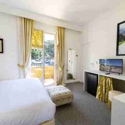 Hôtel Le Y Saint-Tropez Rooms