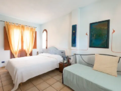 ヴィラ マダウ ホテル プーラのホテル