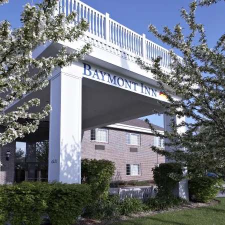Baymont by Wyndham des Moines Airport