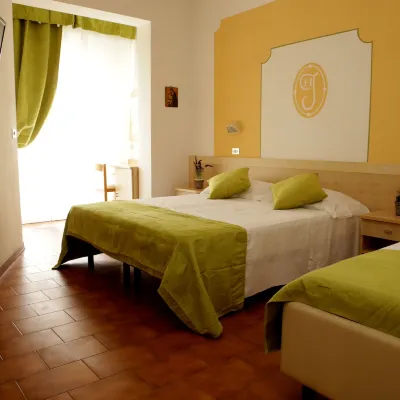 Hotel Jolie Các khách sạn gần Sân vận động Rimini