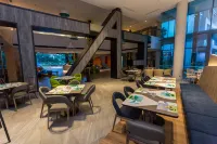 Ibis Styles Batam Nagoya - breakfast