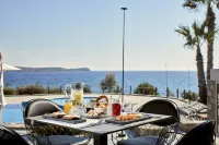 Poseidon of Paros Hotel & Spa Hotels in Chrisi Akti