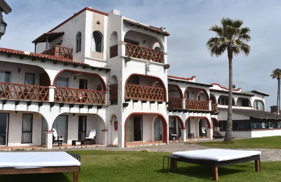 卡斯蒂約斯德爾馬爾酒店