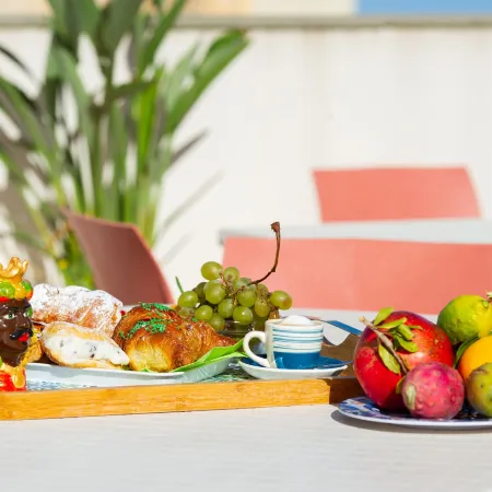 Zibibbo Suites & Rooms - Aparthotel in Centro Storico a Trapani