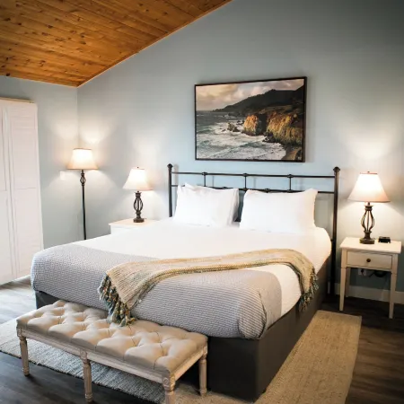 Sea Otter Inn
