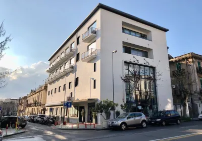 席內阿波羅住宅飯店