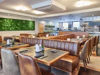 Hotel Amadeus Hotels near Georgengarten