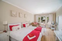 African Breeze Guesthouse Hotels in Brenton-on-Sea