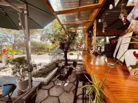 Dalat Ninhchu Hotels in TT. Khánh Hải