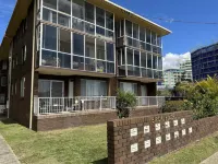 Meridian Tower Kirra Beach Hotels in Coolangatta