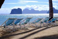 Koh Ngai Cliff Beach Resort - de playa